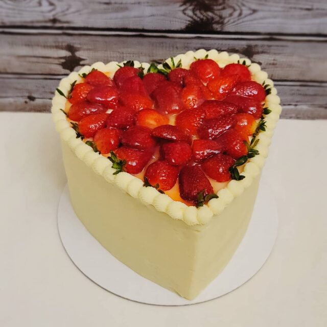 Cakes Sweetest Things Baking